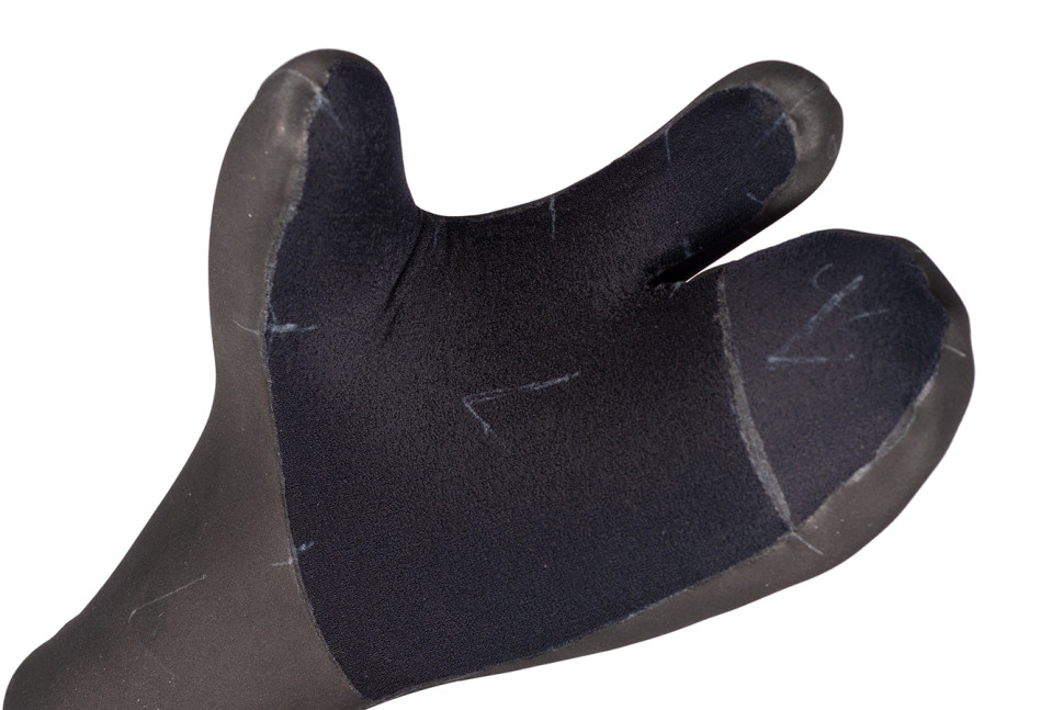 Рукавицы Salvimar WINTERPRO открытая пора, 7 мм